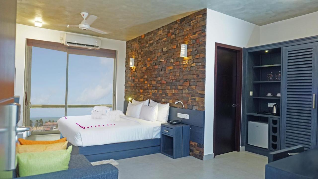 Hotel Sico Negombo Esterno foto